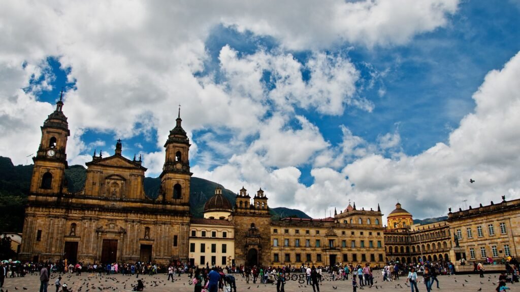 Plaza De Bolivar En Bogotá